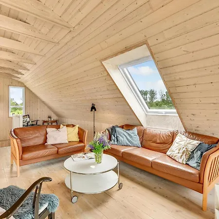 Four-bedroom In Skjern