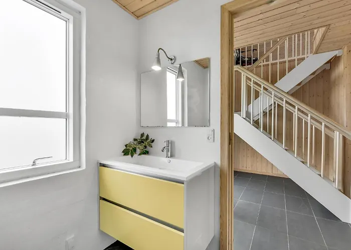 Σπίτι διακοπών Four-bedroom In Skjern